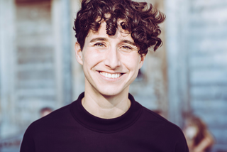 Andi Pek